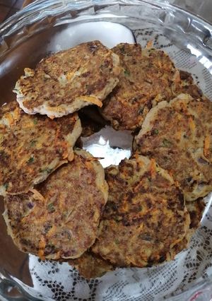 Una foto de Tortitas de atún y zanahoria