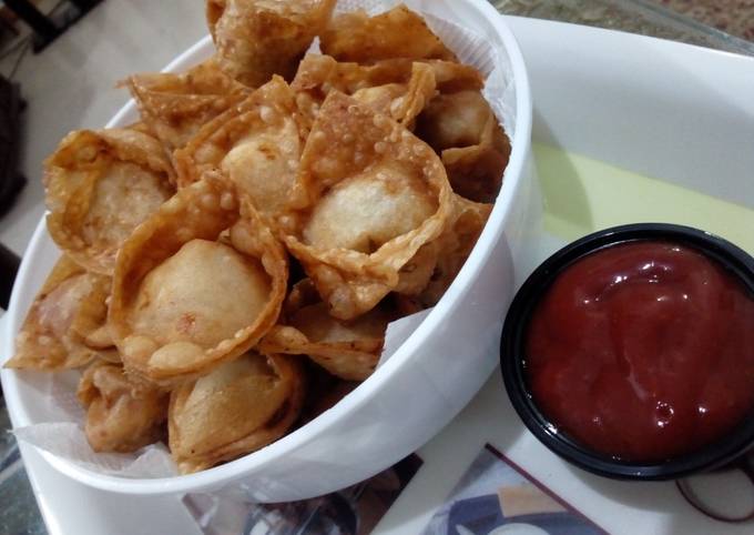 Recipe: Appetizing Chicken wontons