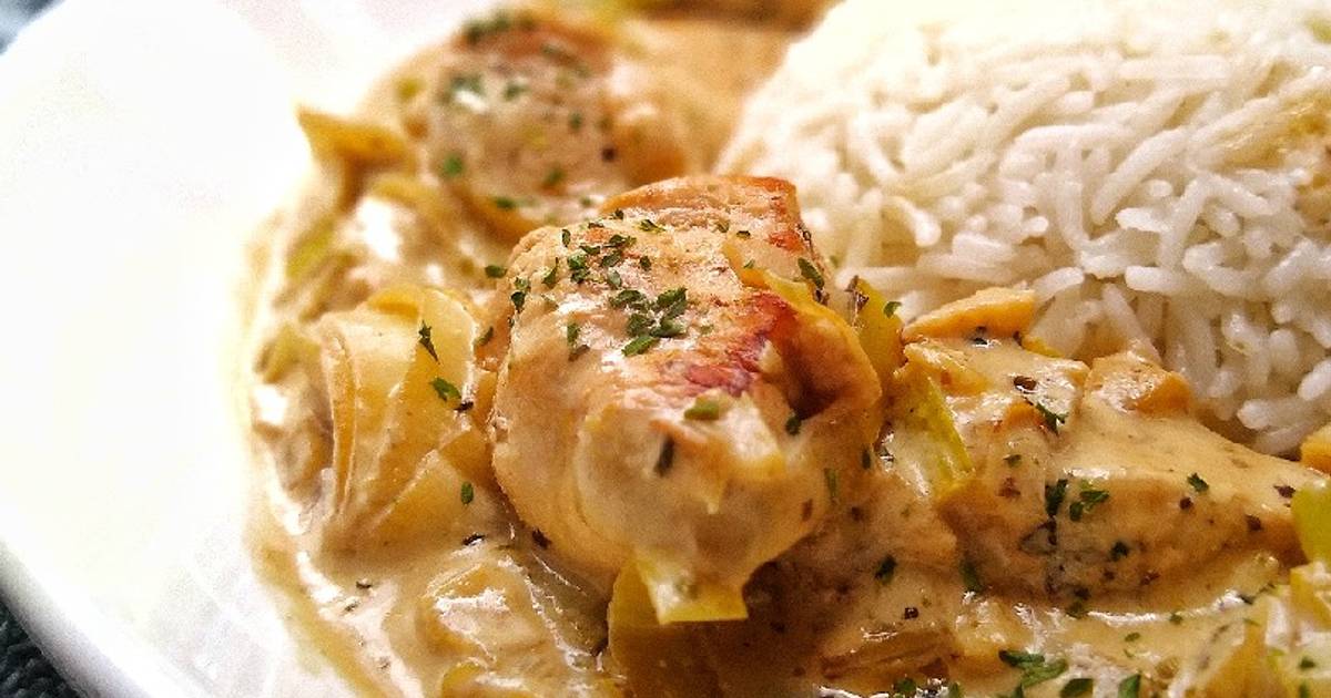 Chicken & Leeks In A Creamy Mustard Sauce Recipe by Natalie Marten