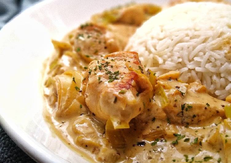 Steps to Make Speedy Chicken &amp; Leeks In A Creamy Mustard Sauce