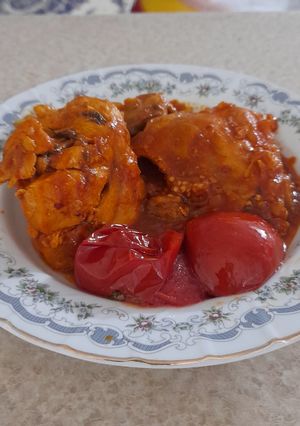 عکسی از دستور خورشت گوجه بادنجان با مرغ