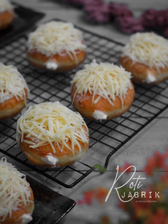 Foto resep Roti Jabrik (Bomboloni w/filling)