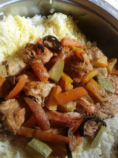 صورة لوصفة دجاج بالخضار 😋