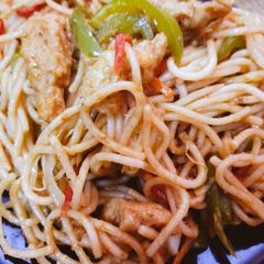 A picture of Chowmein.