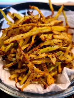 Una foto de Chips de brócoli