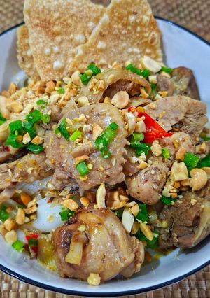 Hình của món Mì Quảng Gà.