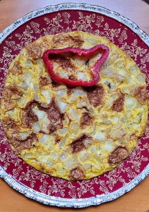 Una foto de Tortilla española, pero de mandioca ☺️ 🇪🇸 🇵🇾