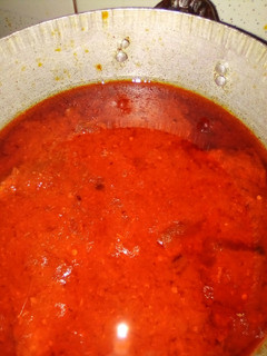 A picture of Stew with beef and Pomo.