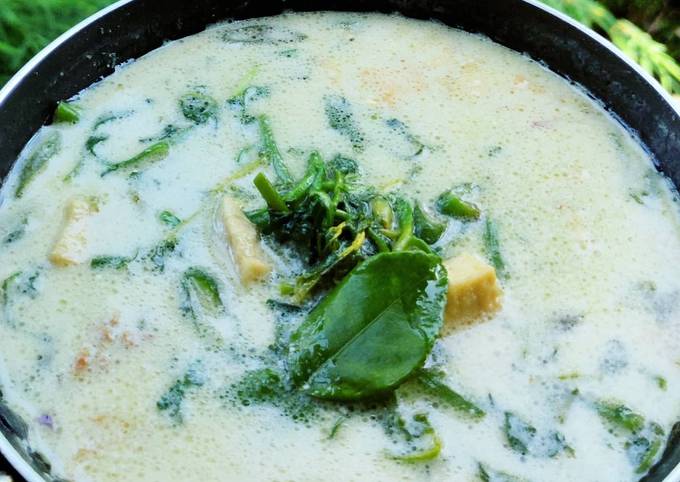 Bagaimana Membuat Selada air kuah santan Anti Gagal