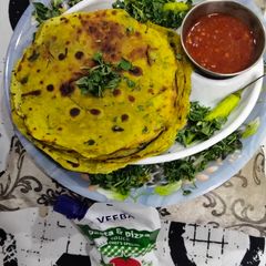 A picture of Gujarati masala Khakra.