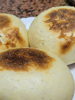 Una foto de Pan en sartén súper fácil