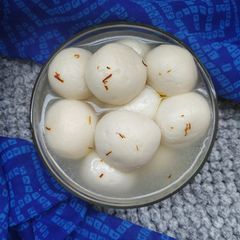 A picture of Rasgulla.