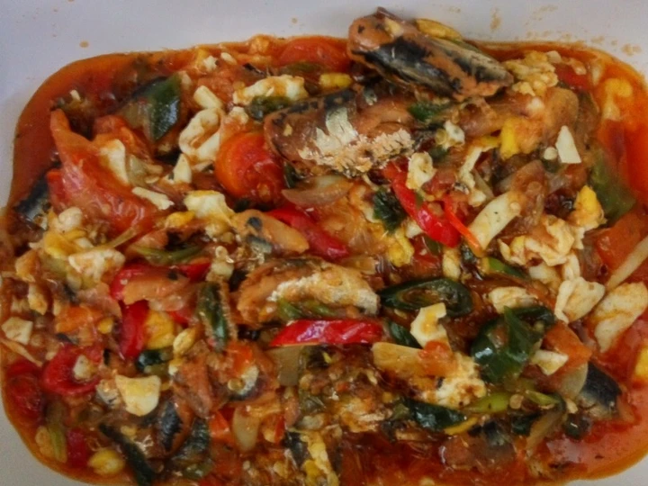 Cara Mudah Membuat Resep Sarden Saus Tomat dan Telur Orak Arik yang Lezat Sekali Anti Ribet, Mantap