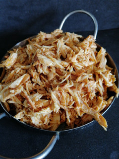 Una foto de Pulled chicken