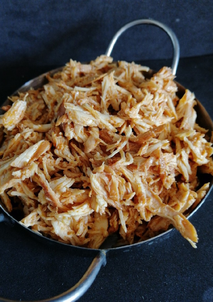 Una foto de Pulled chicken