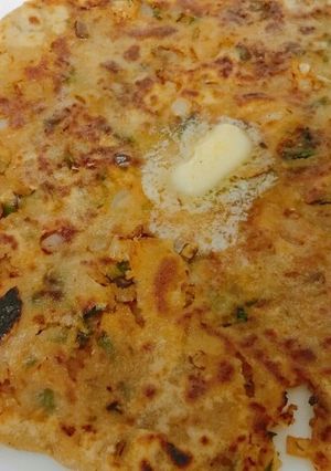 A picture of Stuffed Onion Paratha.