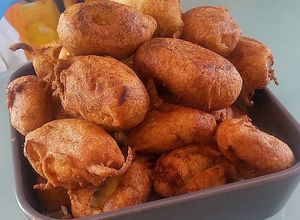 Une photo de 6• Beignet de banane Malgache (Mofo Akondro)