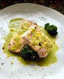 Filetto di salmone al forno con ristretto di broccoli