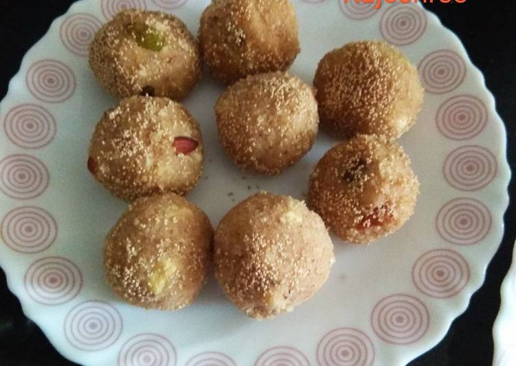 How to Make Quick Authentic Wheat Flour Jaggery Modak
