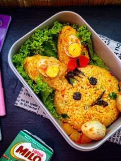 Foto resep Bento Nasi Goreng Kunyit