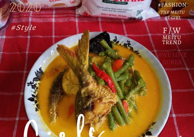 Mangut Ikan Ekor Kuning