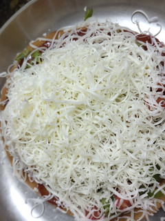 ઇટાલિયન પીઝા (Italian Pizza Recipe In Gujarati) રેસીપી મુખ્ય ફોટો
