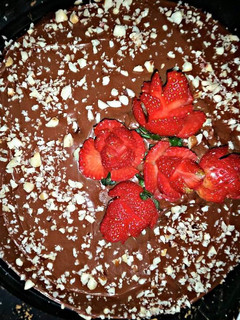 Una foto de Decoración torta de chocolate de caja