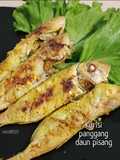 Ikan Kurisi Panggang Daun Pisang