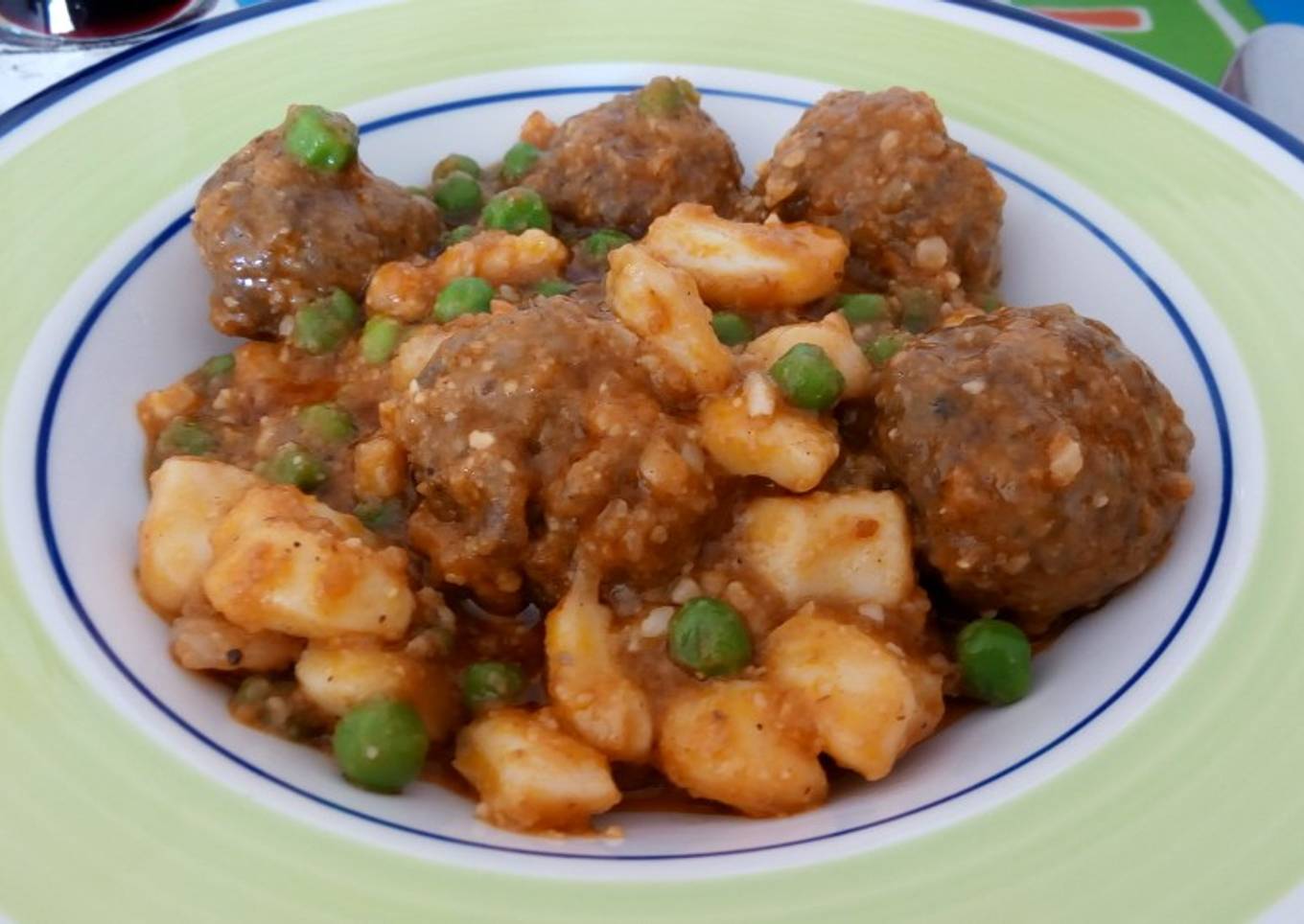 Albóndigas con calamares