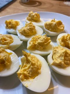 A picture of Deviled Eggs with Mayonnaise and Mustard 🐣.
