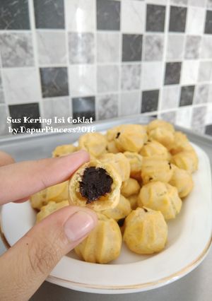 Foto resep Sus Kering isi Coklat