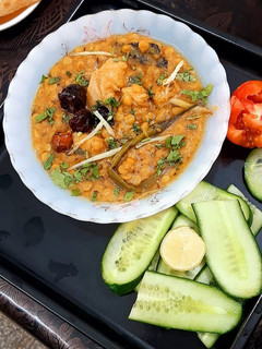 A picture of Dal Murgh / Dal Chicken 🐔.