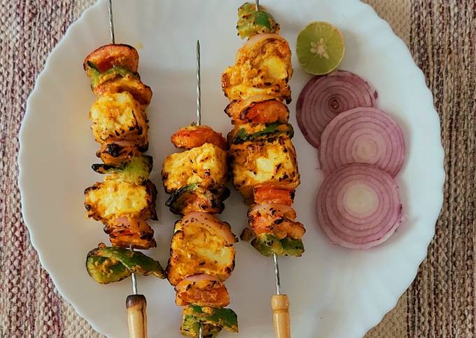Restaurant Style Paneer Tikka Recipe