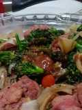 Brócolis com linguiça toscana à chinesa