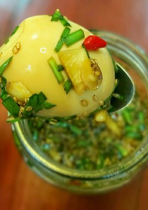 Hình của món Trứng ngâm xì dầu.
