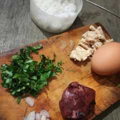 A picture of Hati ayam,telur,dan tempe bayam(menu mpasi).