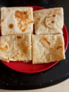 ருமாலி ரொட்டி (Roomali roti) செய்முறை முக்கிய புகைப்படம்