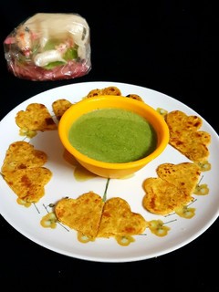बथुआ रायता (Bathua raita recipe in hindi) रेसिपी मुख्य फोटो