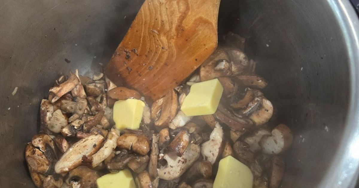Resep Mushroom Risotto (Pressure Cooker / Instapot) Enak,... - foto hasil masakan Resep Mushroom Risotto (Pressure Cooker / Instapot) Enak,... - foto hasil masakan