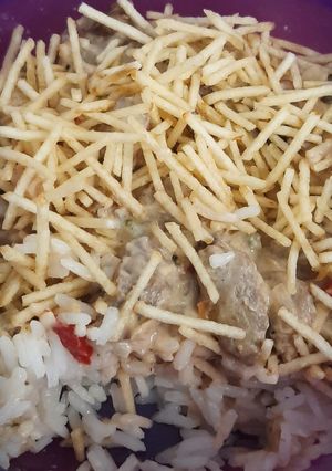 Una foto de Strogonoff de carne
