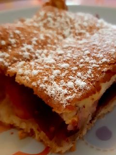 Krémes szilvás pite recept fotója