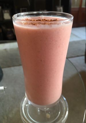 Una foto de Batido de fresa para ayudar a aumentar las plaquetas y a curar la anemia