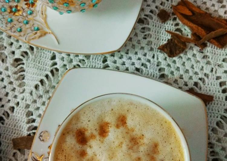 Simple Way to Make Perfect Cinnamon flavored Cappuccino