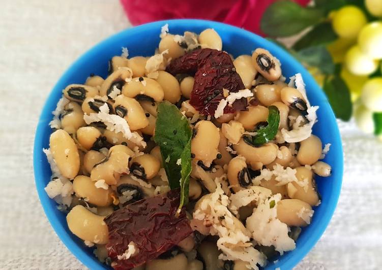 Recipe of Quick Karamani/ Black eyed peas Sundal