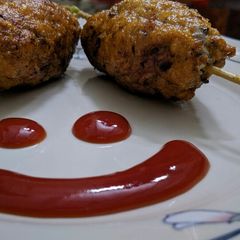 A picture of Gola kabab.