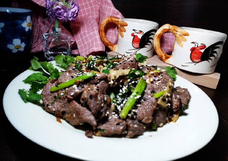 Resep 💢Taiwanese Beef and Ginger Stir Fry (Daging sapi tumis jahe), Lezat