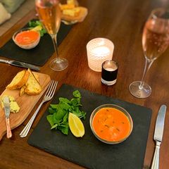 A picture of Paprika Potted Crab.