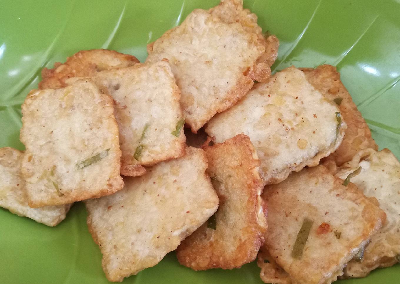 Tempe Goreng Daun Jeruk