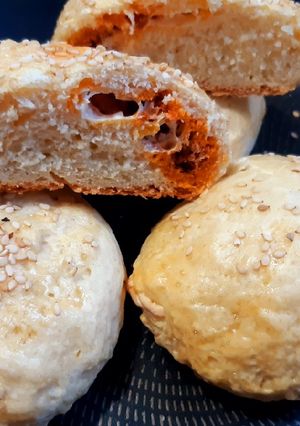 Una foto de Bollos rellenos de chori queso