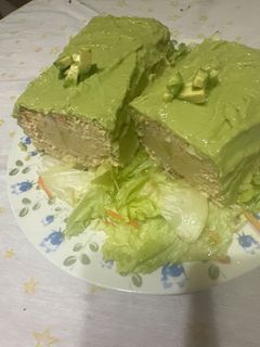 Una foto de 503. Terrina de aguacate (entrante)